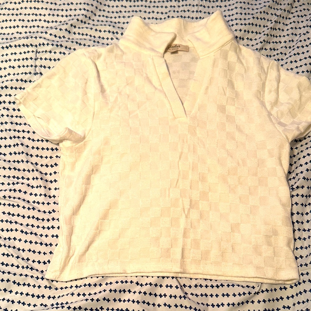 White Collared Short Sleeve Top